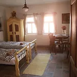 Krumlovske Domky 3*