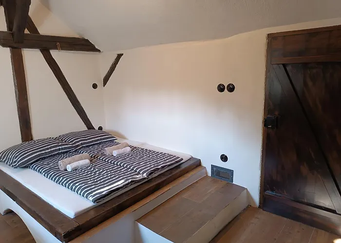 Gæstehus Krumlovske Domky 3*