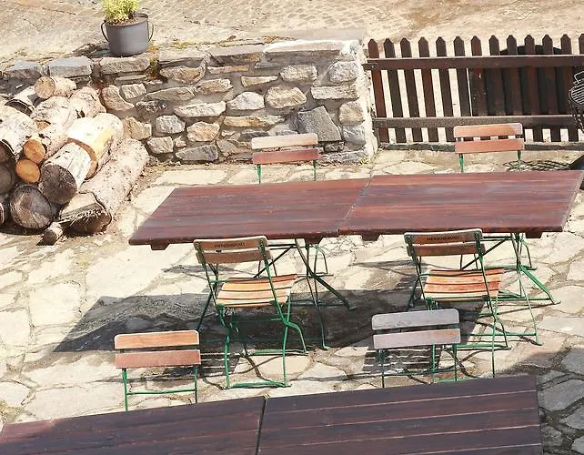 Krumlovske Domky Casa de hóspedes 3*